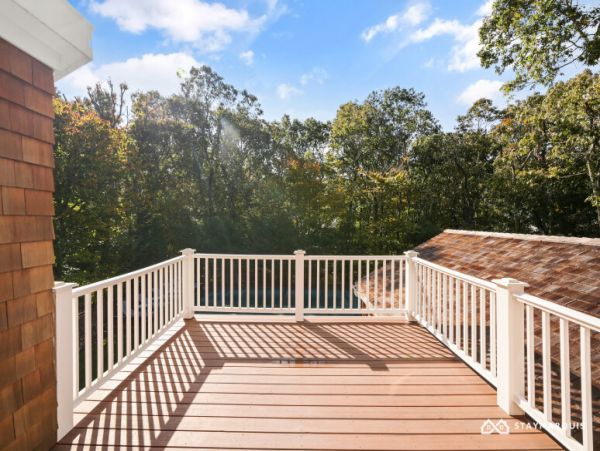 Hamptons Home 1020757