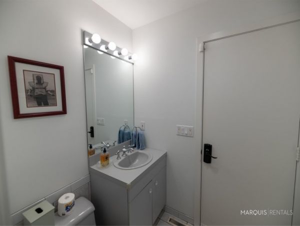 Hamptons Home 1020758
