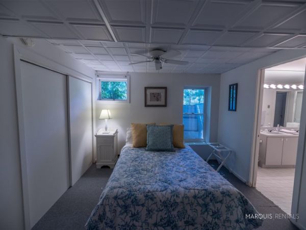 Hamptons Home 1020758