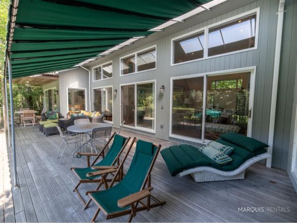 Hamptons Home 1020758
