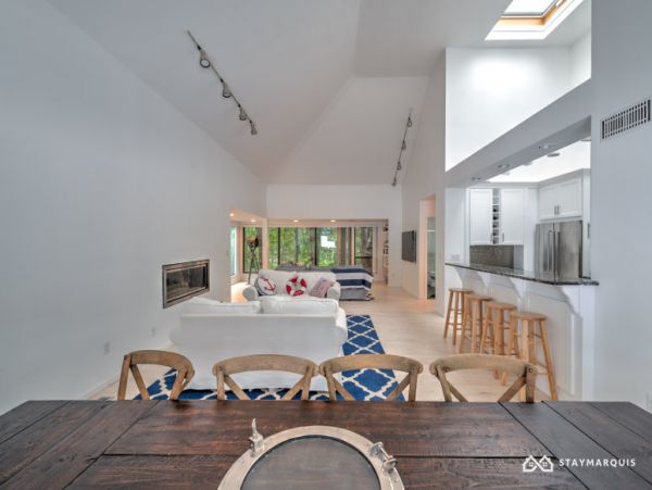 Hamptons Home 1020760