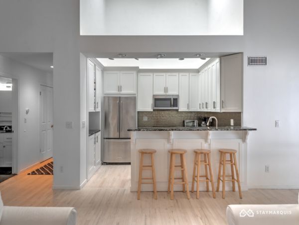 Hamptons Home 1020760