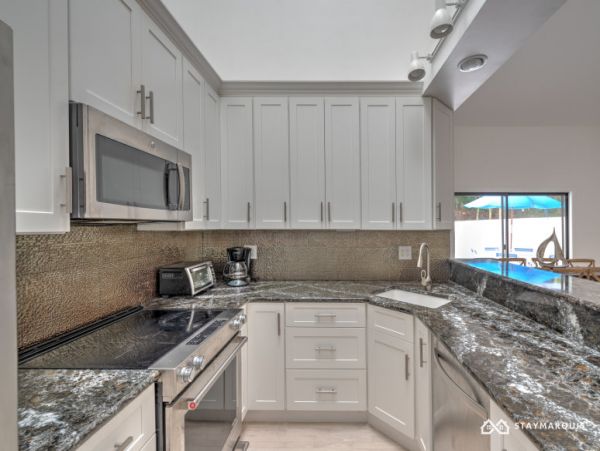 Hamptons Home 1020760