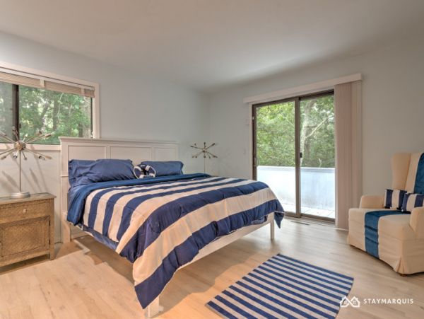 Hamptons Home 1020760