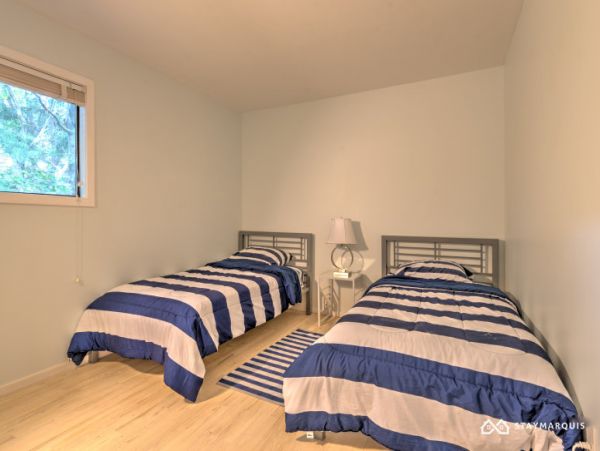 Hamptons Home 1020760