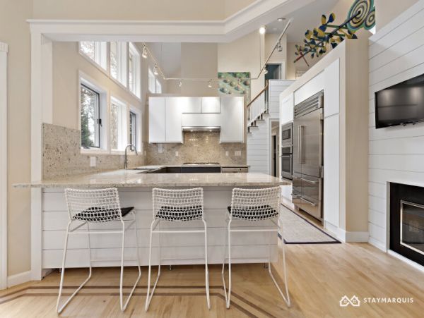Hamptons Home 1020761