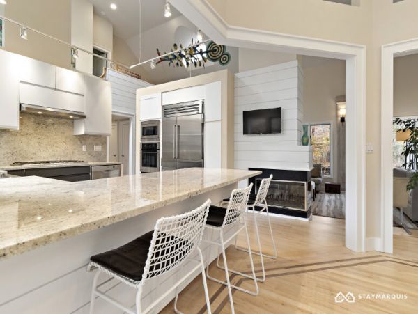 Hamptons Home 1020761