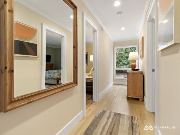 Hamptons Home 1020761