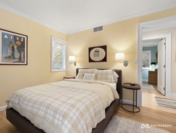 Hamptons Home 1020761