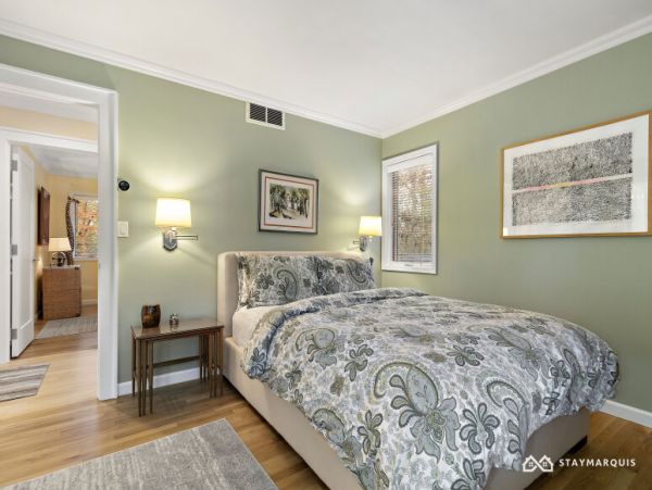 Hamptons Home 1020761