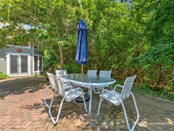 Hamptons Home 1020761