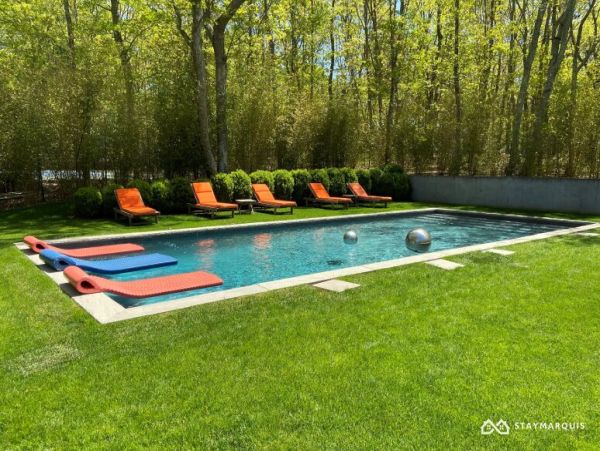 Hamptons Home 1020762