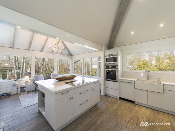 Hamptons Home 1020762