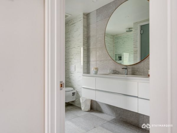 Hamptons Home 1020762