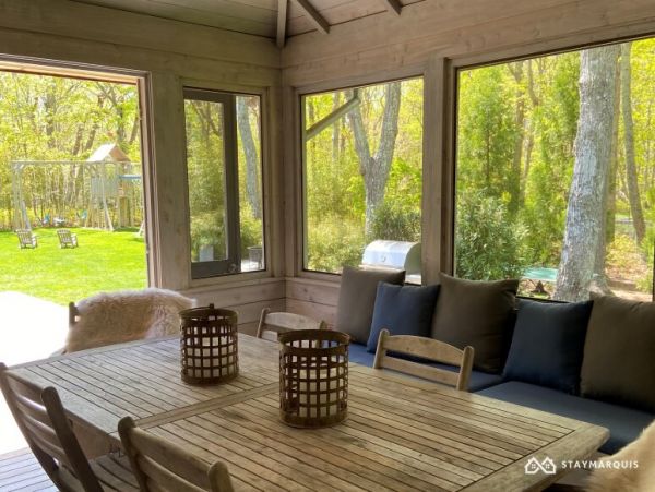 Hamptons Home 1020762