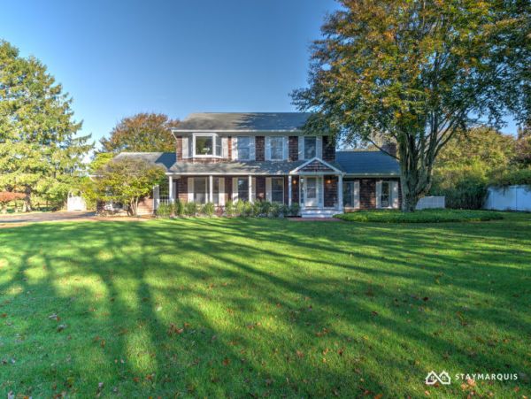 Hamptons Home 1020763