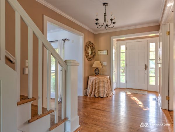 Hamptons Home 1020763