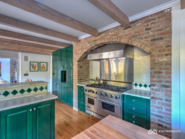 Hamptons Home 1020763
