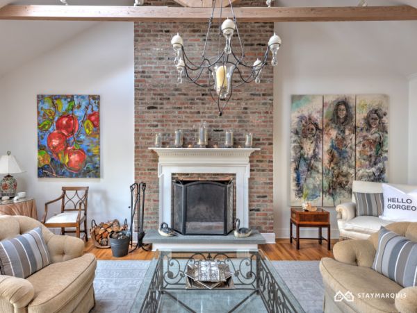 Hamptons Home 1020763