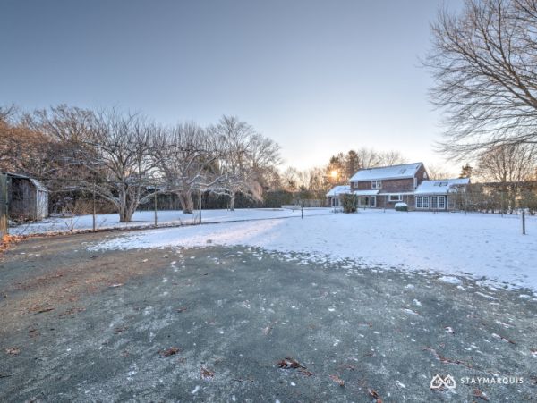 Hamptons Home 1020763