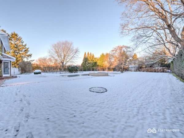Hamptons Home 1020763