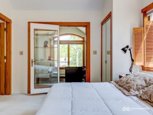 Hamptons Home 1020764