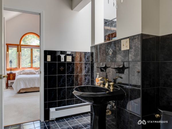 Hamptons Home 1020764