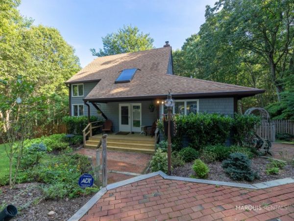 Hamptons Home 1020765