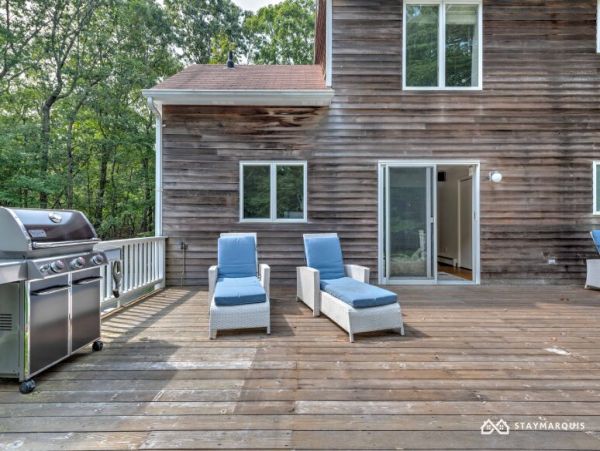 Hamptons Home 1020766