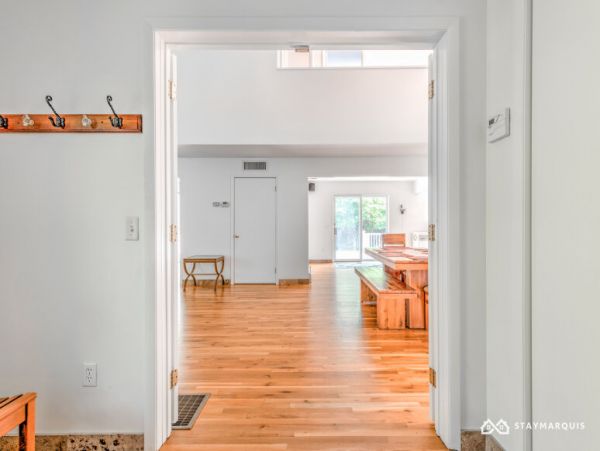 Hamptons Home 1020766