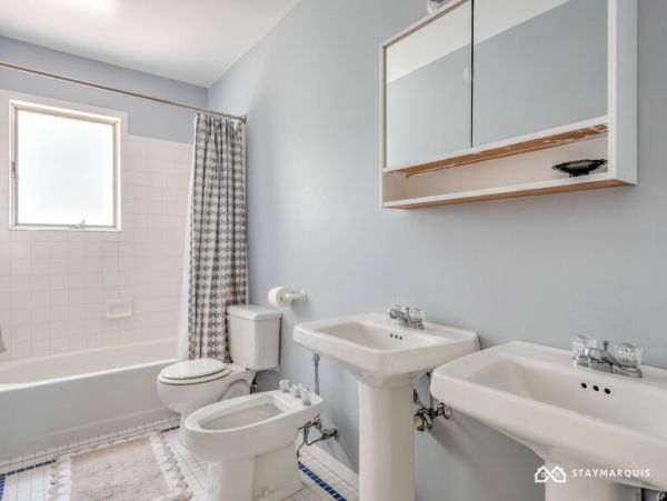 Hamptons Home 1020766