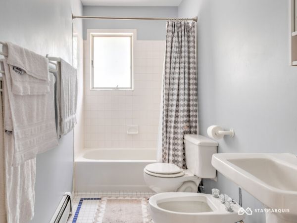 Hamptons Home 1020766