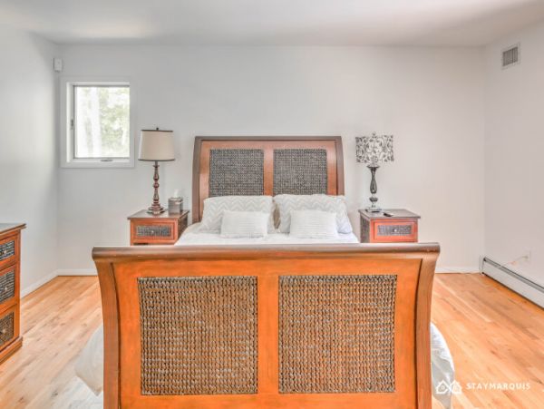 Hamptons Home 1020766