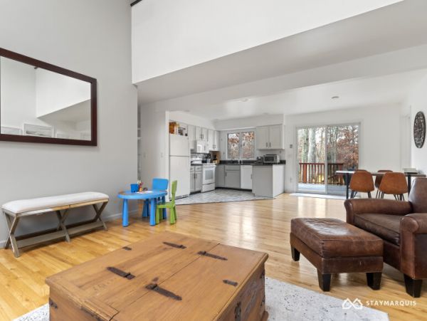 Hamptons Home 1020767
