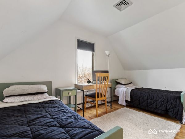 Hamptons Home 1020767