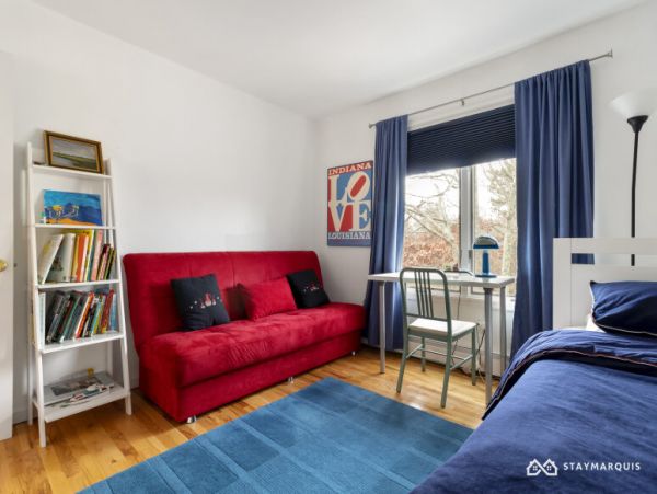Hamptons Home 1020767