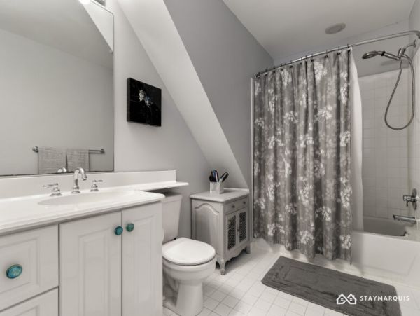 Hamptons Home 1020767
