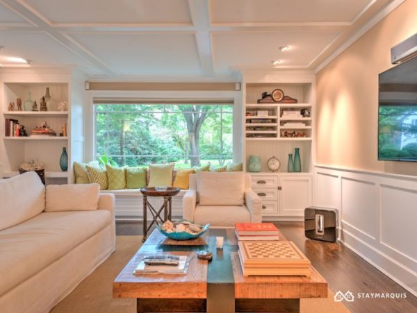 Hamptons Home 1020768