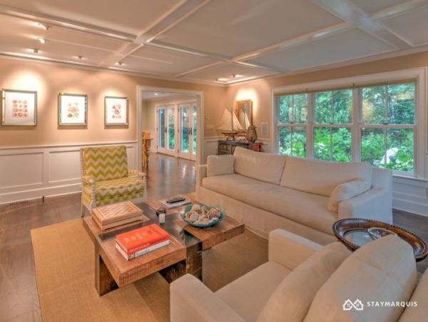 Hamptons Home 1020768