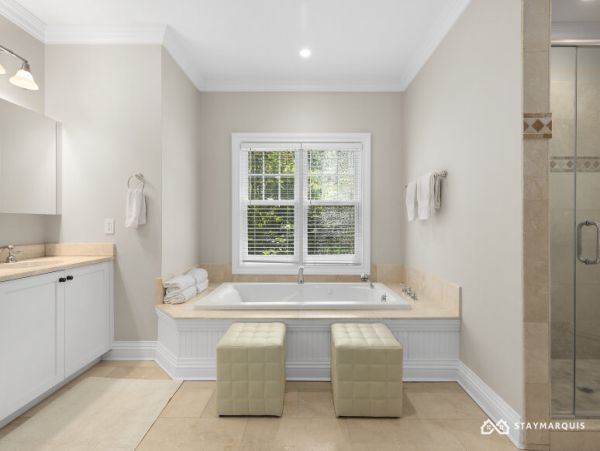 Hamptons Home 1020769