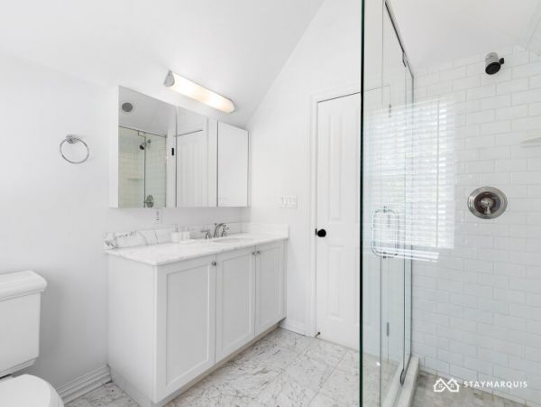 Hamptons Home 1020769