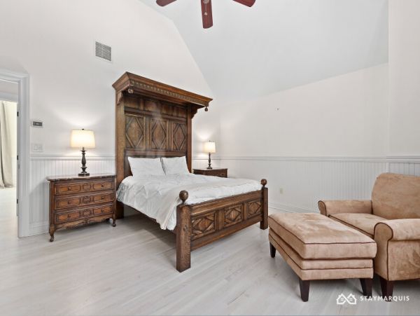 Hamptons Home 1020769