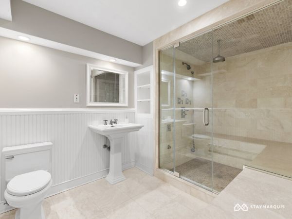 Hamptons Home 1020769