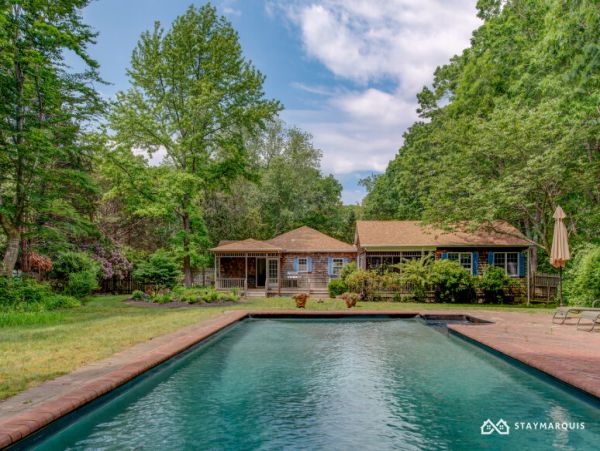 Hamptons Home 1020770