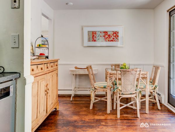 Hamptons Home 1020770