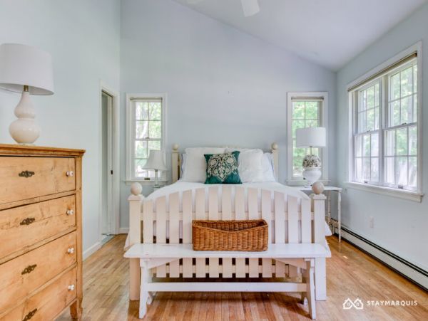 Hamptons Home 1020770