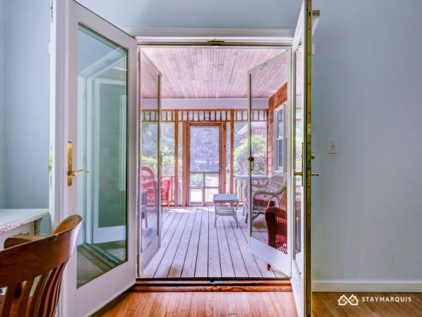 Hamptons Home 1020770