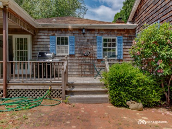 Hamptons Home 1020770