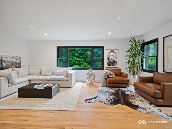 Hamptons Home 1020771