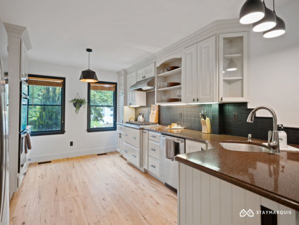 Hamptons Home 1020771